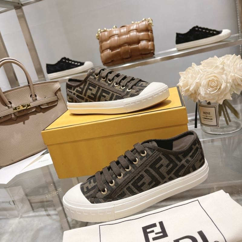 Fendi Low Shoes